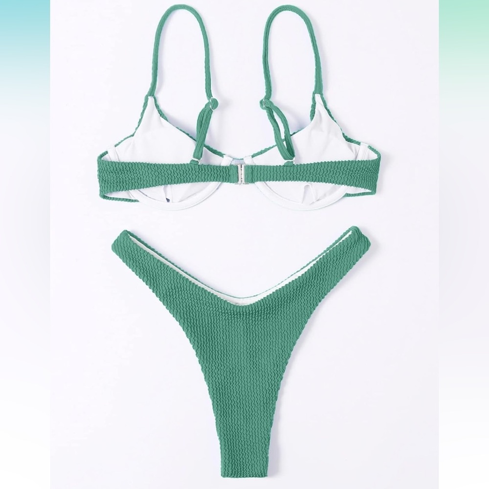 Bikini Set Bundle - Picture 3 of 9